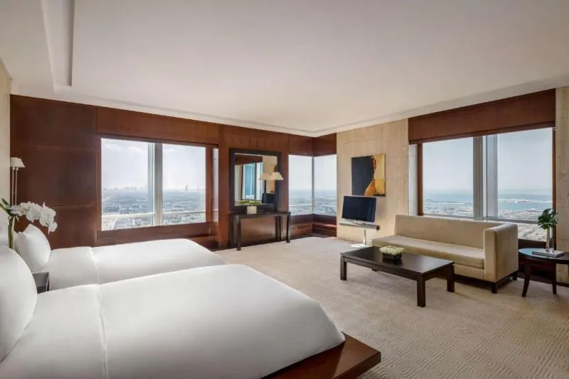 SHANGRI-LA HOTEL DUBAI