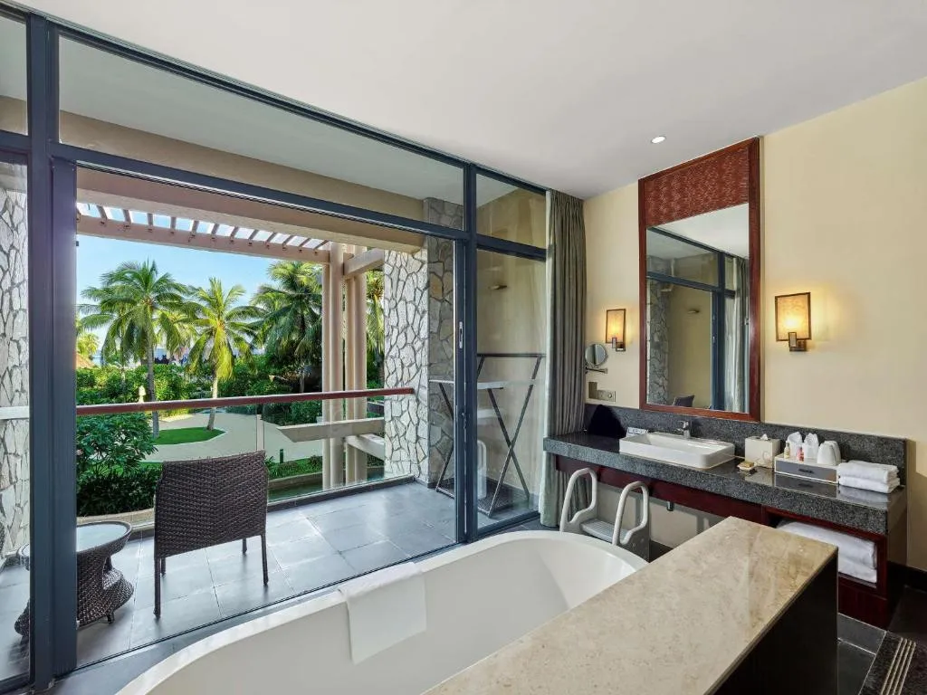 HILTON SANYA RESORT & SPA