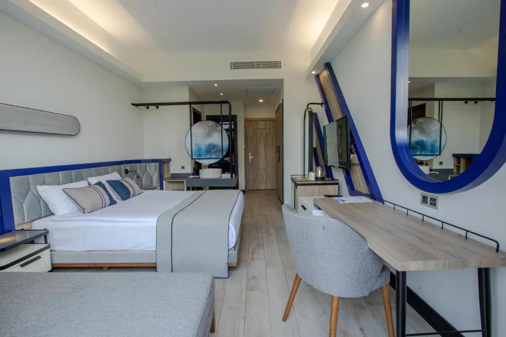 ARMELLA HILL HOTEL