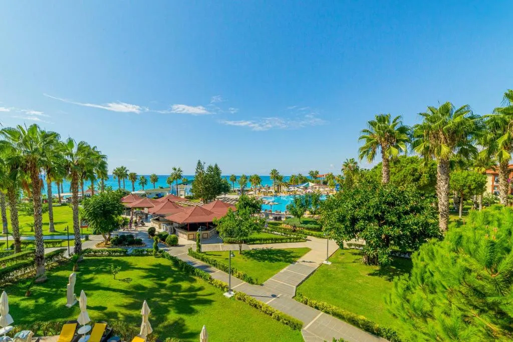 JUSTINIANO CLUB PARK CONTI