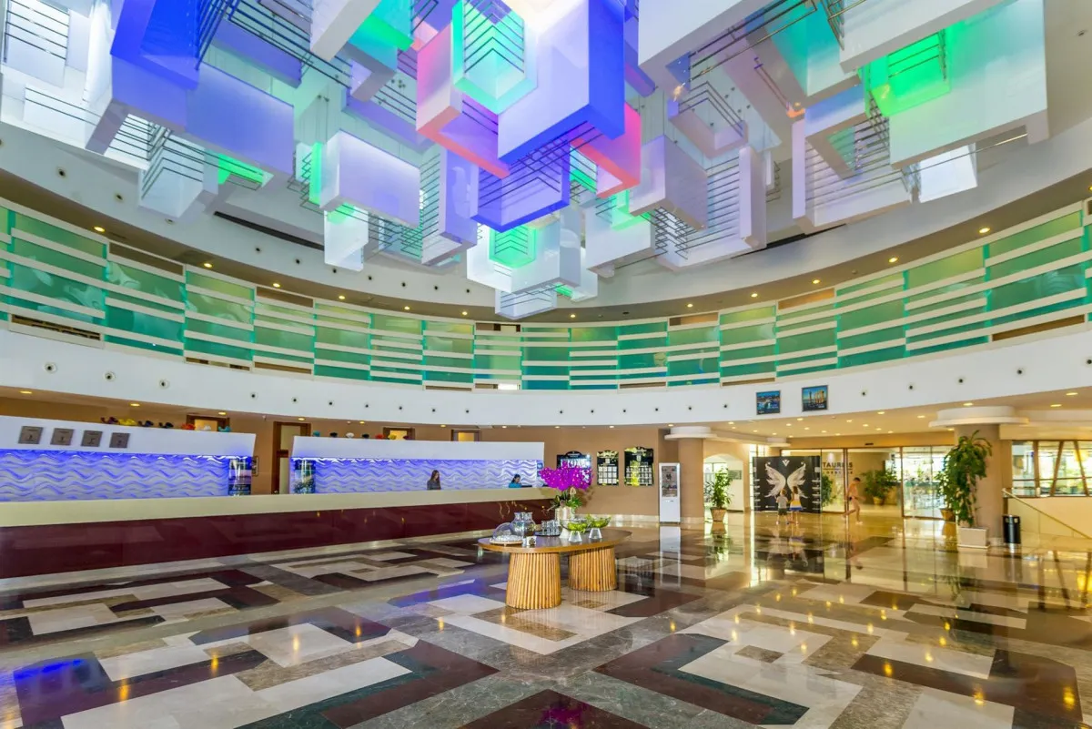 VON RESORT GOLDEN COAST