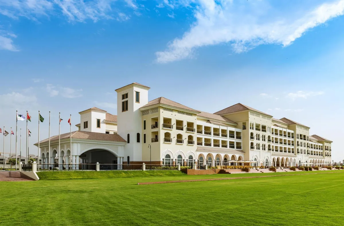 AL HABTOOR POLO RESORT (THE ST. REGIS DUBAI AL HABTOOR POLO RESORT AND CLUB)