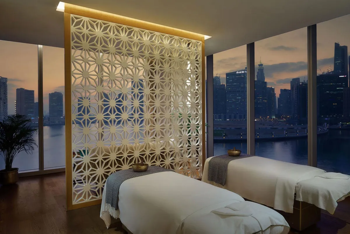 THE ST. REGIS DOWNTOWN DUBAI (EX. RENAISSANCE DUBAI DOWNTOWN)
