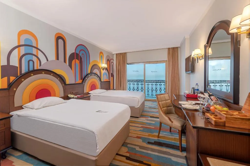 MEGASARAY WESTBEACH ANTALYA (EX. HARRINGTON PARK RESORT)