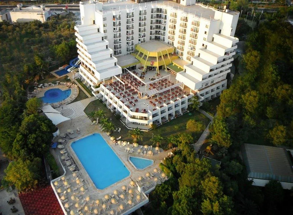 BLUE VISTA HILL HOTEL (EX. VISTA HILL HOTEL)