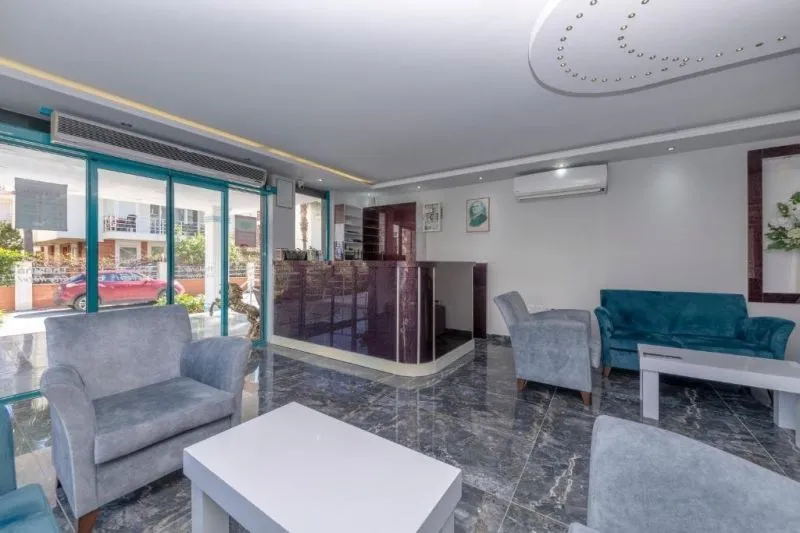 THELUNA CITY HOTEL