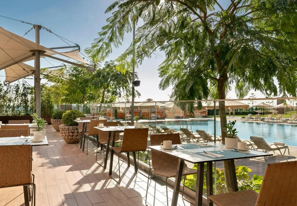 CROWNE PLAZA FLORYA