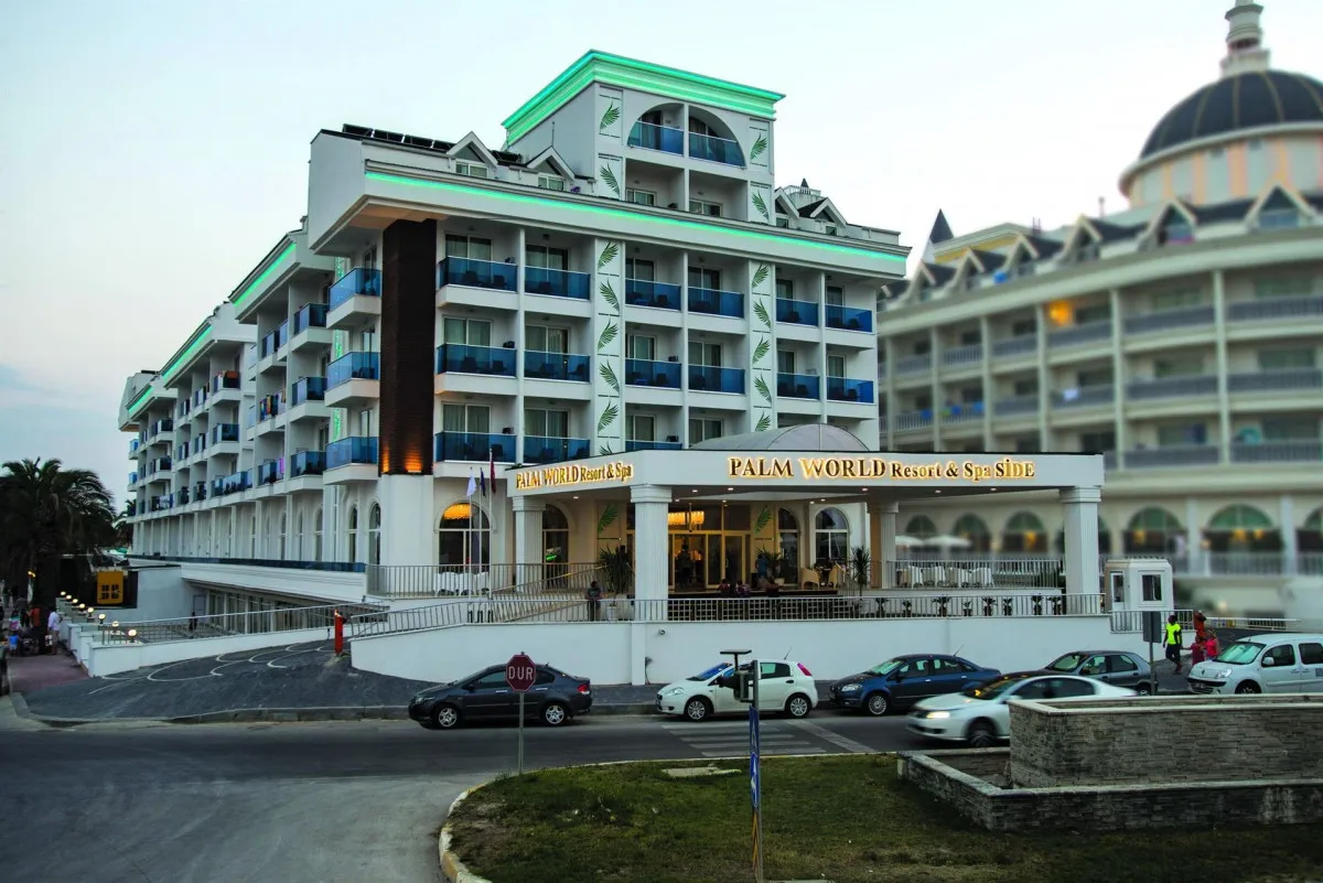 PALM WORLD SIDE RESORT & SPA