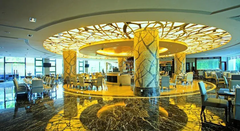 HILTON GUANGZHOU SCIENCE CITY (EX. CROWNE PLAZA GUANGZHOU SCIENCE CITY)