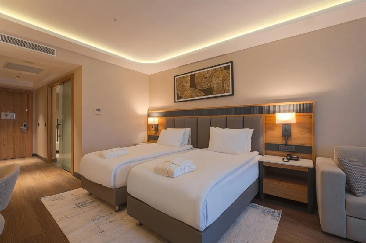 AZURA WORLD HOTEL (EX. WYNDHAM ALANYA)