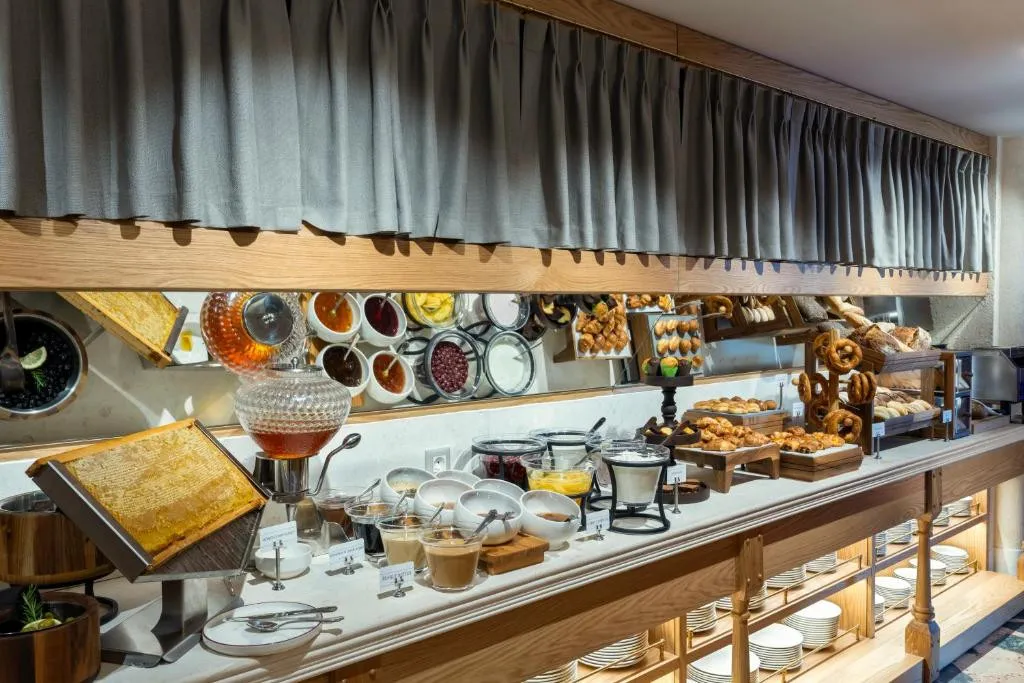 CROWNE PLAZA ISTANBUL ORTAKOY BOSPHORUS