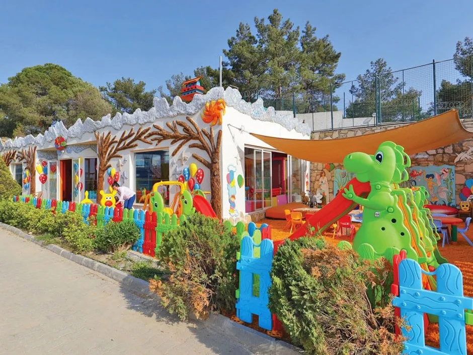 SEALIGHT RESORT HOTEL (EX. OTIUM SEALIGHT BEACH RESORT)