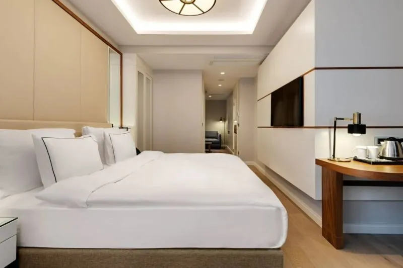 GLEAM COLLECTION HOTEL