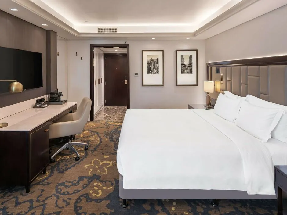 RADISSON BLU DUBAI DEIRA CREEK