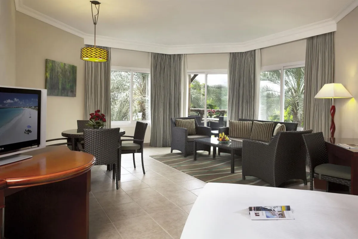 FUJAIRAH ROTANA RESORT & SPA AL AQAH BEACH