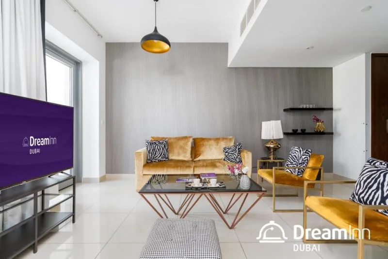 DREAM INN APARTMENTS 29 BOULEVARD PRIVATE GARDEN