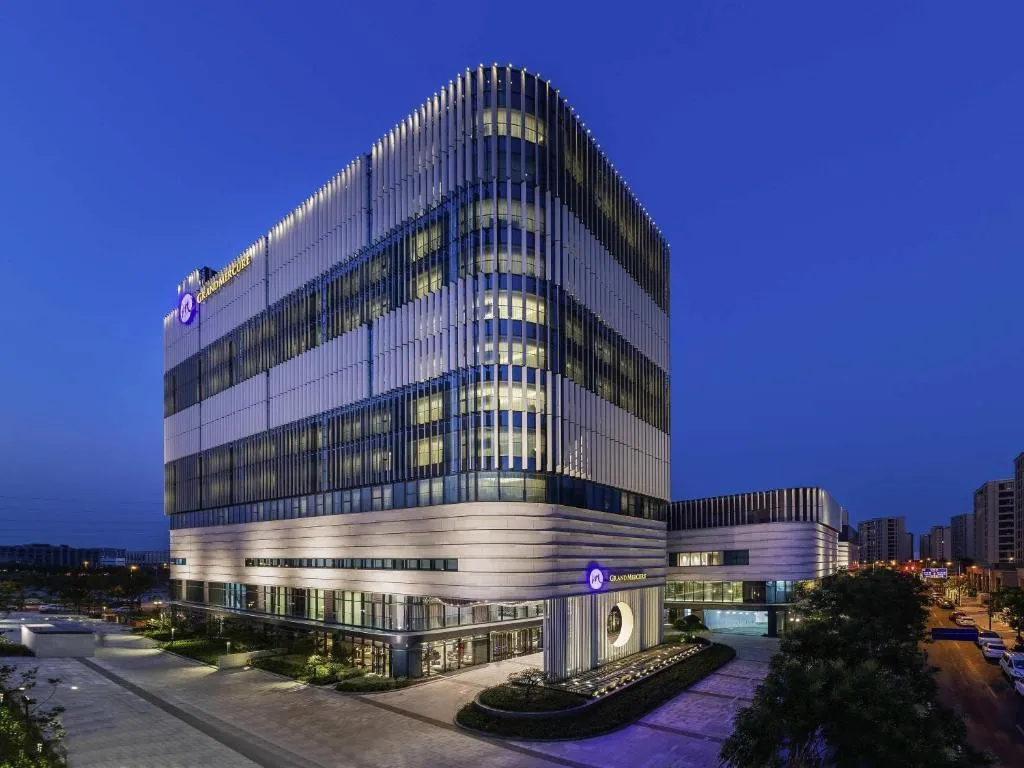 GRAND MERCURE SHANGHAI LINGANG