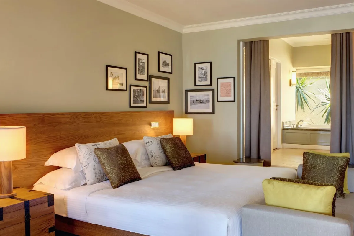 OUTRIGGER MAURITIUS RESORT & SPA
