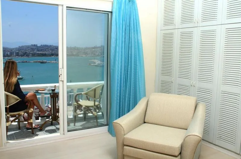 KISMET HOTEL