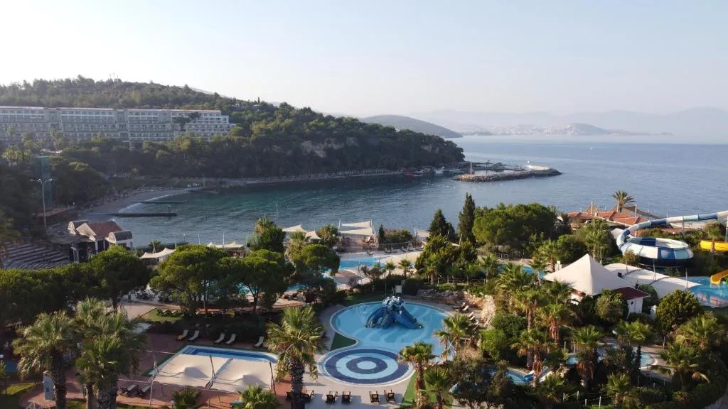 PINE BAY HOLIDAY RESORT