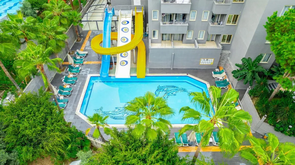 SENZA HOTELS GRAND SANTANA