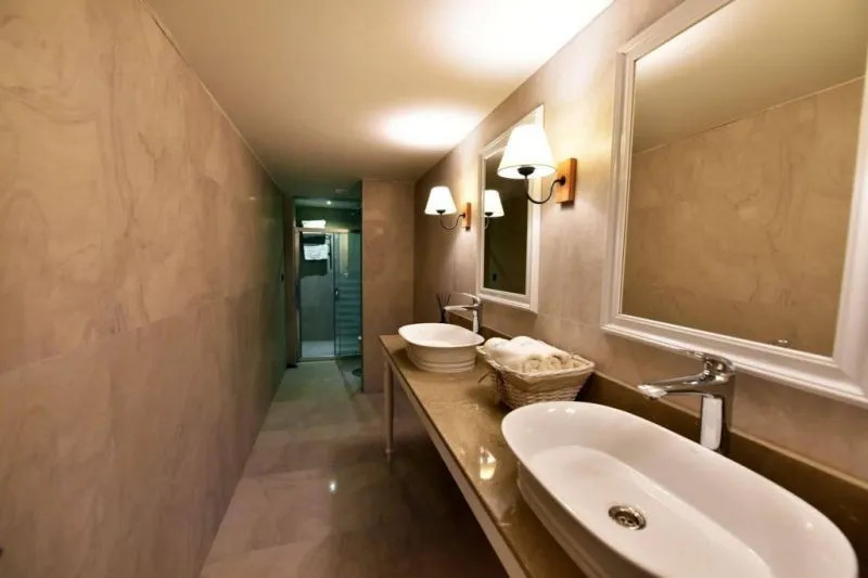 SALONIKA SUITES