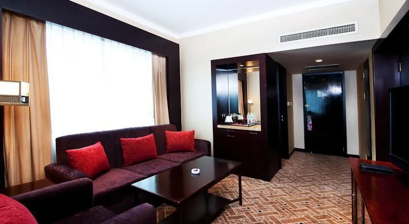 CROWNE PLAZA SHANGHAI PUDONG