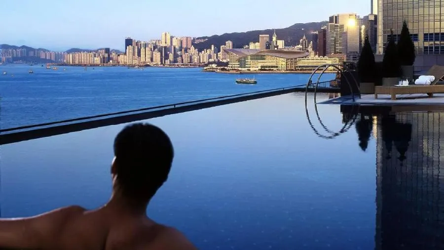FOUR SEASONS HOTEL HONG KONG