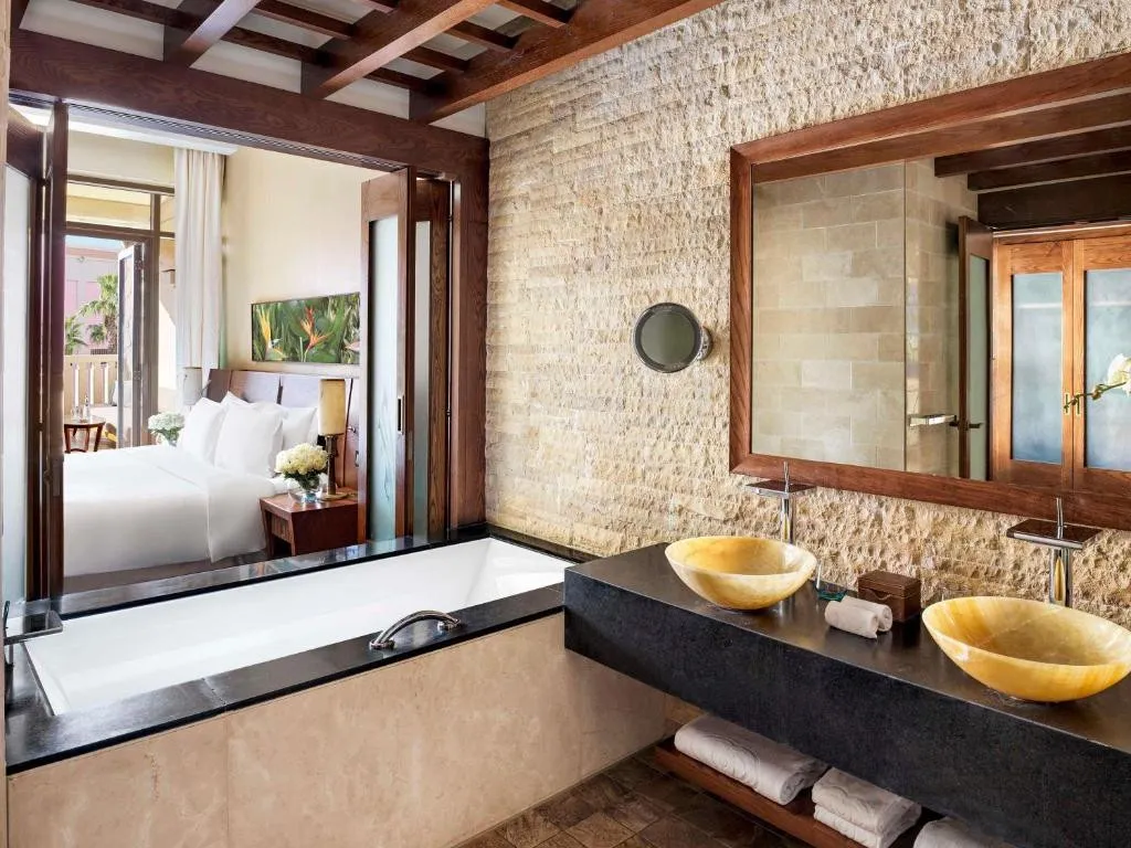 SOFITEL DUBAI THE PALM RESORT & SPA