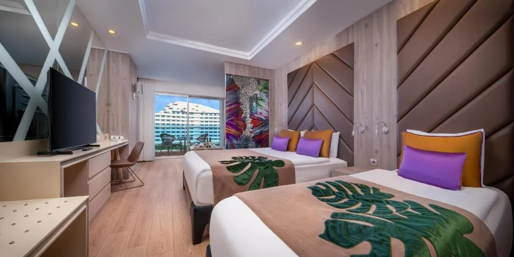 DELPHIN BE GRAND (EX. BOTANIK, RIXOS LARES)