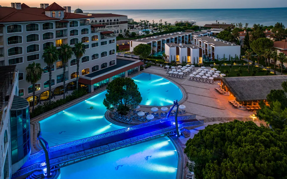 SIRENE SUITES & VILLAS