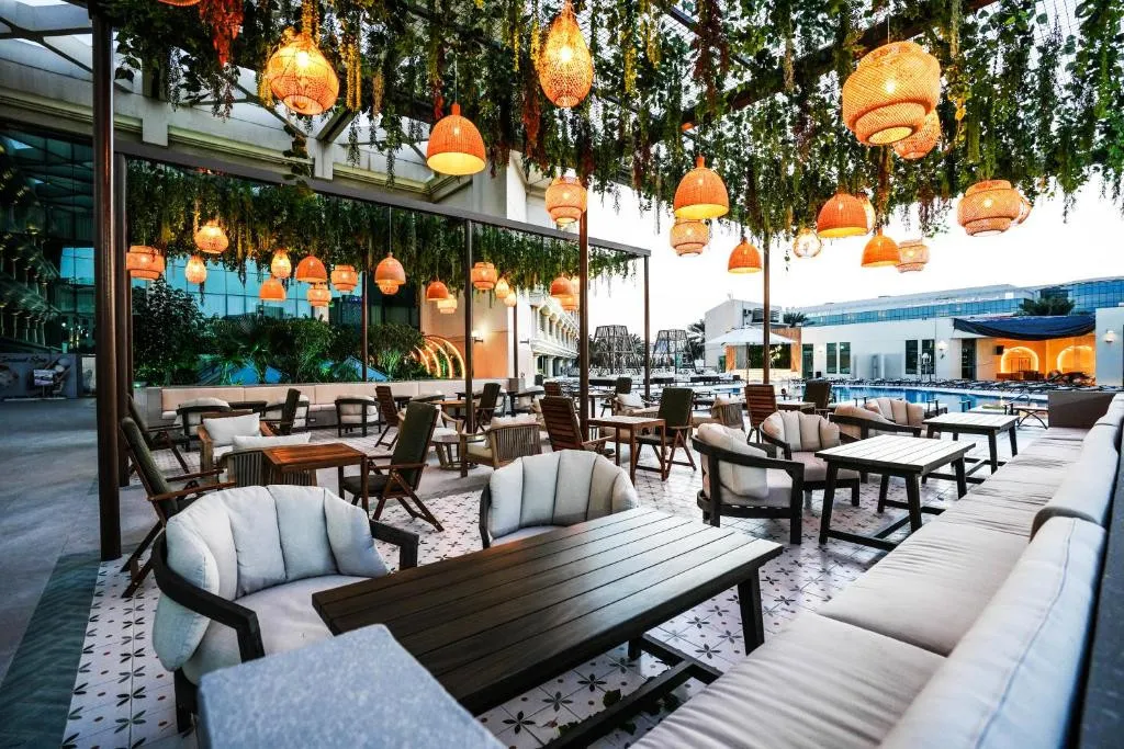 MOVENPICK GRAND AL BUSTAN DUBAI (EX. RODA AL BUSTAN)