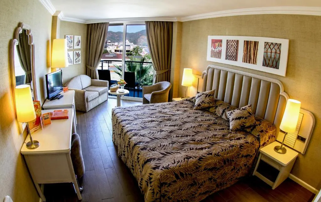 ELEGANCE HOTELS INTERNATIONAL MARMARIS