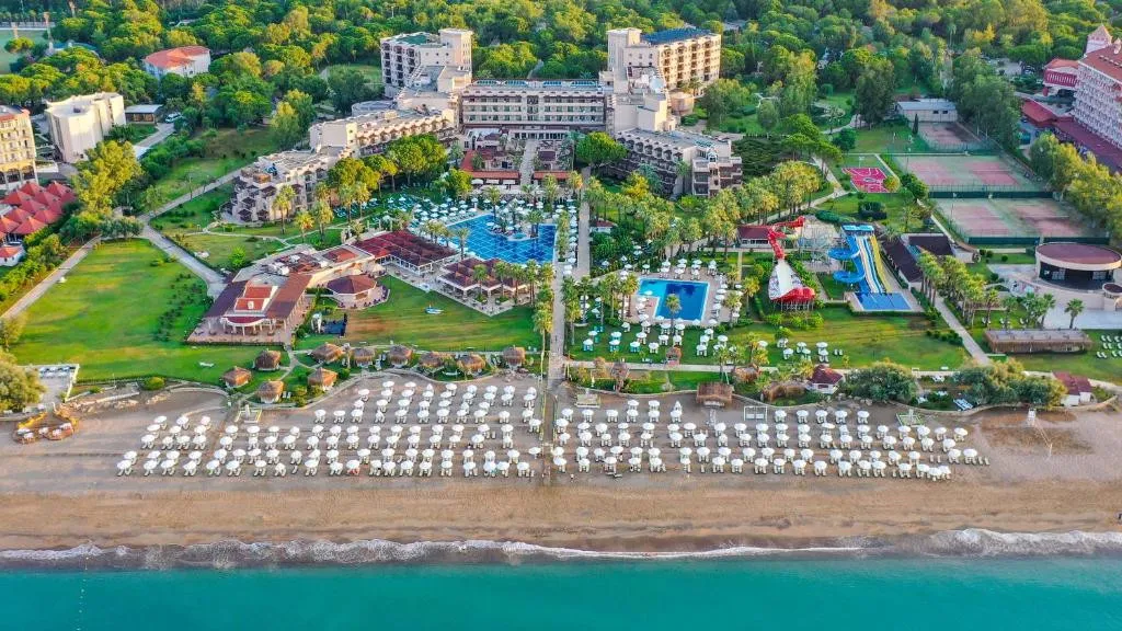 CRYSTAL TAT BEACH PEARL COLLECTION (EX. CRYSTAL TAT BEACH GOLF RESORT & SPA)
