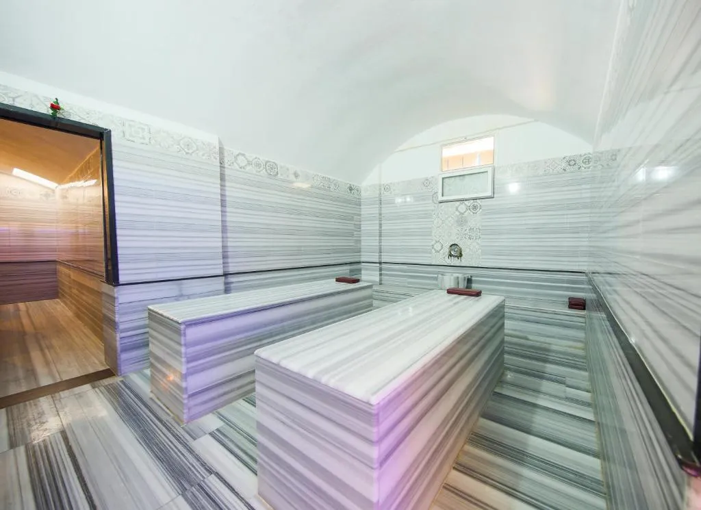NOXINN DELUXE HOTEL