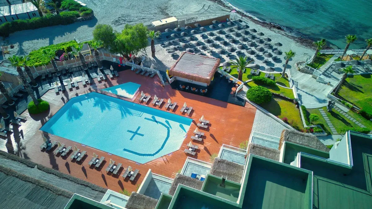 DESIGN PLUS SEYA BEACH (D+ SEYA BEACH)