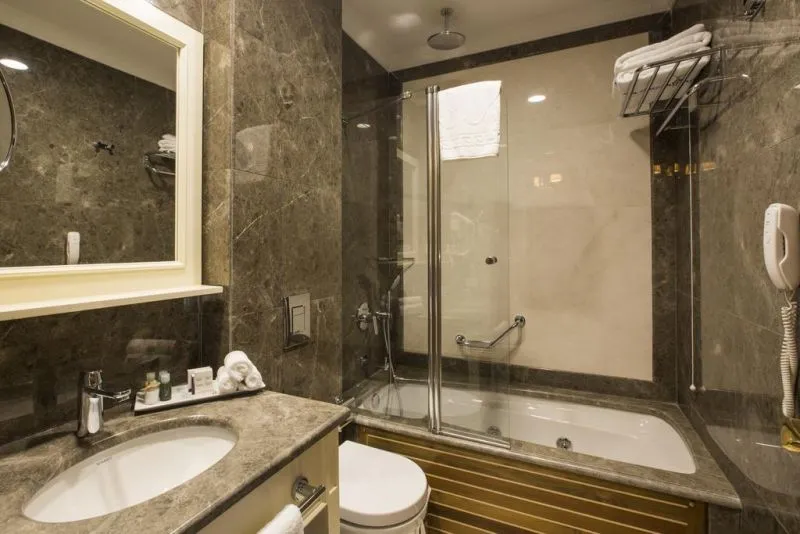 GLK PREMIER SEA MANSION SUITES & SPA