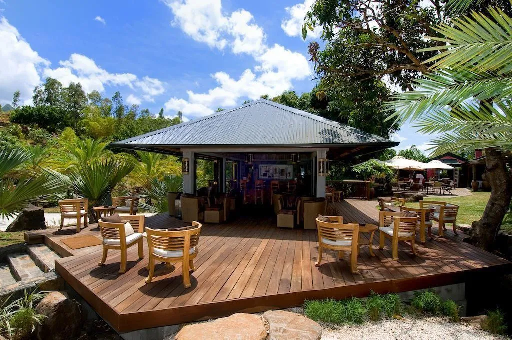 LAKAZ CHAMAREL