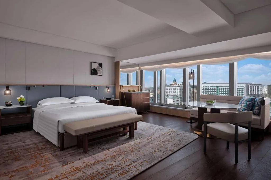 GRAND HYATT