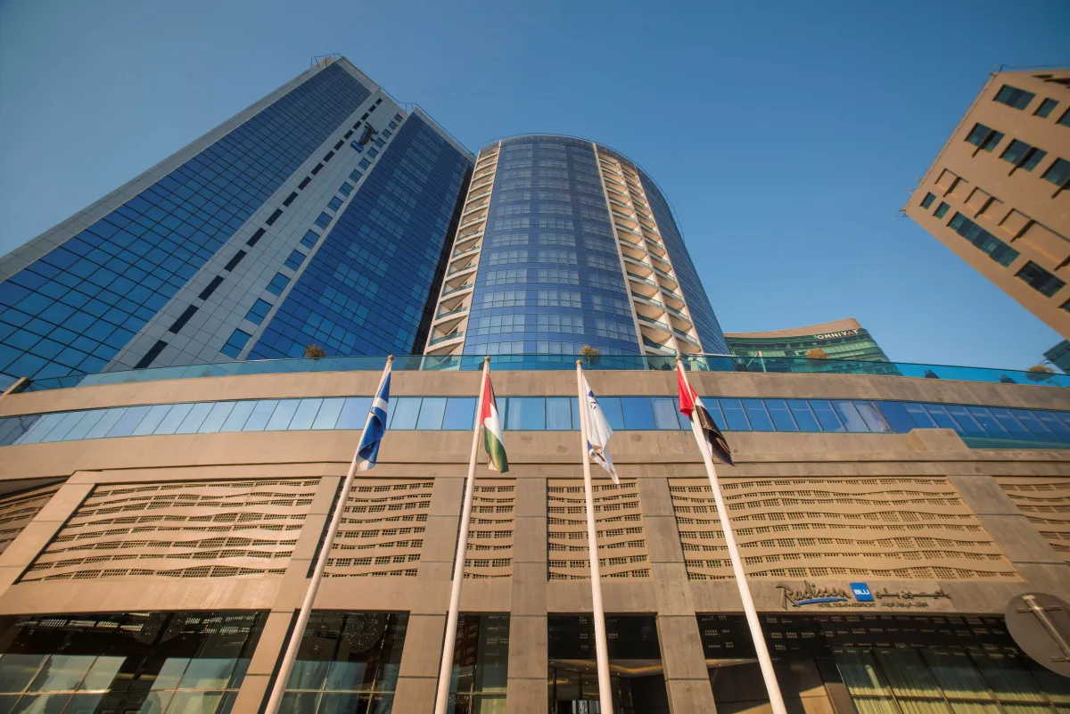 RADISSON BLU HOTEL DUBAI WATERFRONT