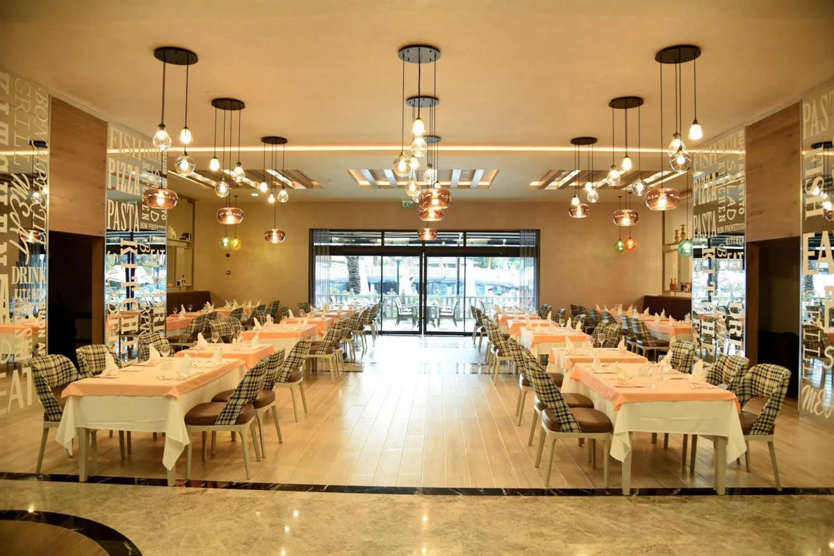 ROYAL WINGS HOTEL