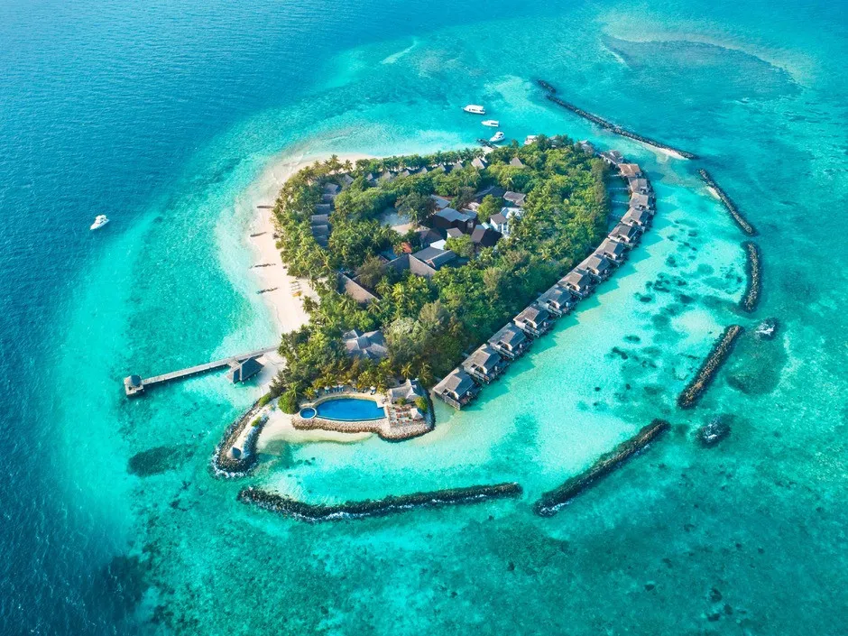 TAJ CORAL REEF RESORT & SPA