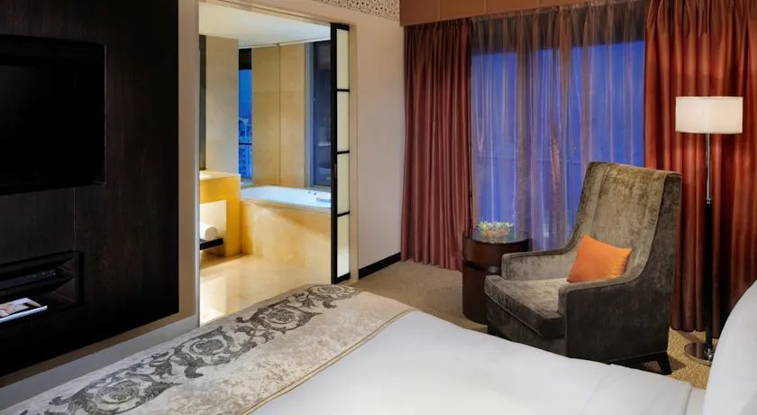 THE ADDRESS DUBAI MALL RESIDENCES