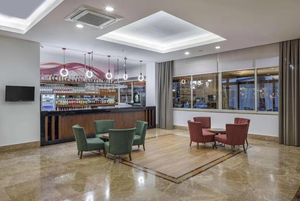 RAMADA RESORT BY WYNDHAM LARA