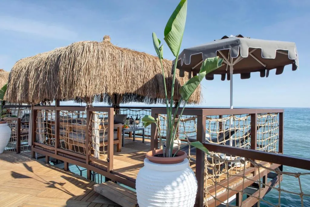 BLUE MARLIN DELUXE SPA & RESORT