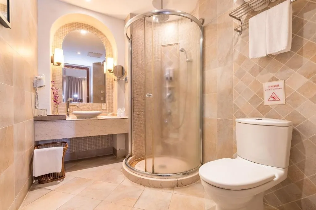 AEGEAN SUITES SANYA YALONG BAY RESORT
