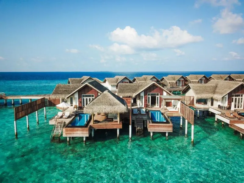 SIRRU FEN FUSHI PRIVATE LAGOON RESORT (EX. FAIRMONT SIRRU FEN FUSHI)