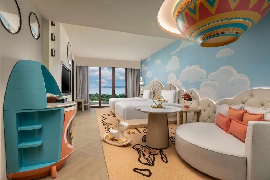 HUALUXE SANYA YALONG BAY RESORT