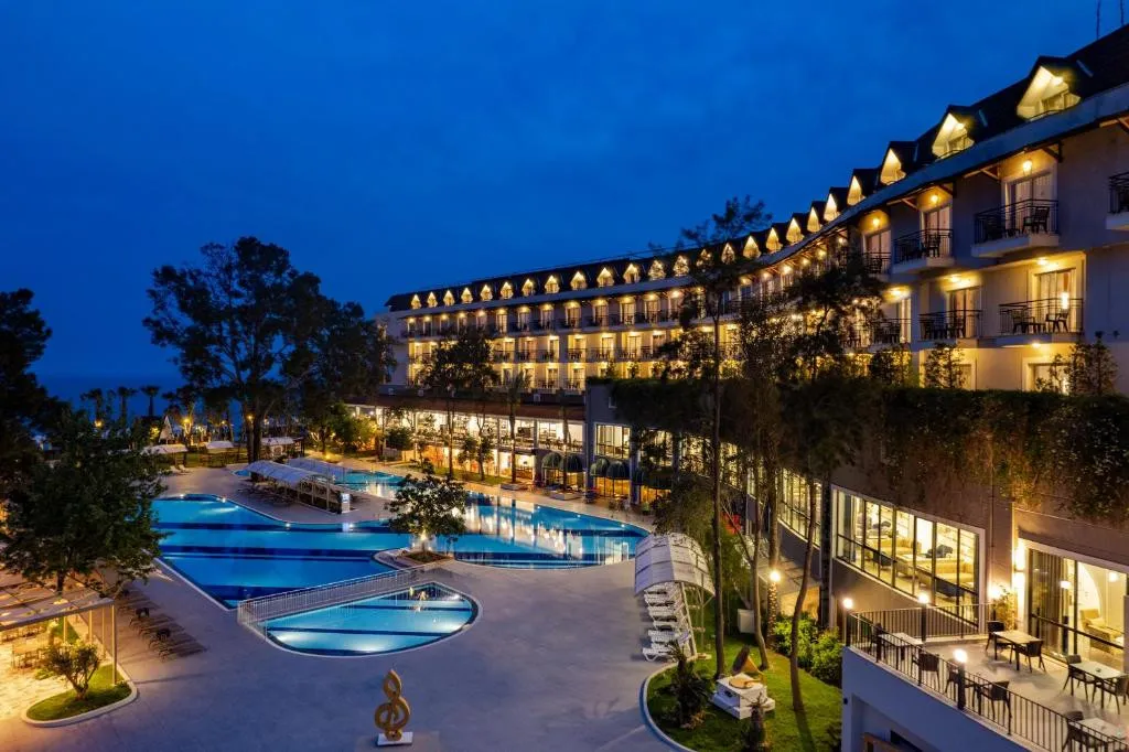 GRAVEL HOTELS SELECT (EX. SEVEN SEAS GRAVEL SELECT)