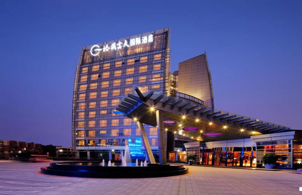 GRAND SKYLIGHT INTERNATIONAL HOTEL GUANLAN